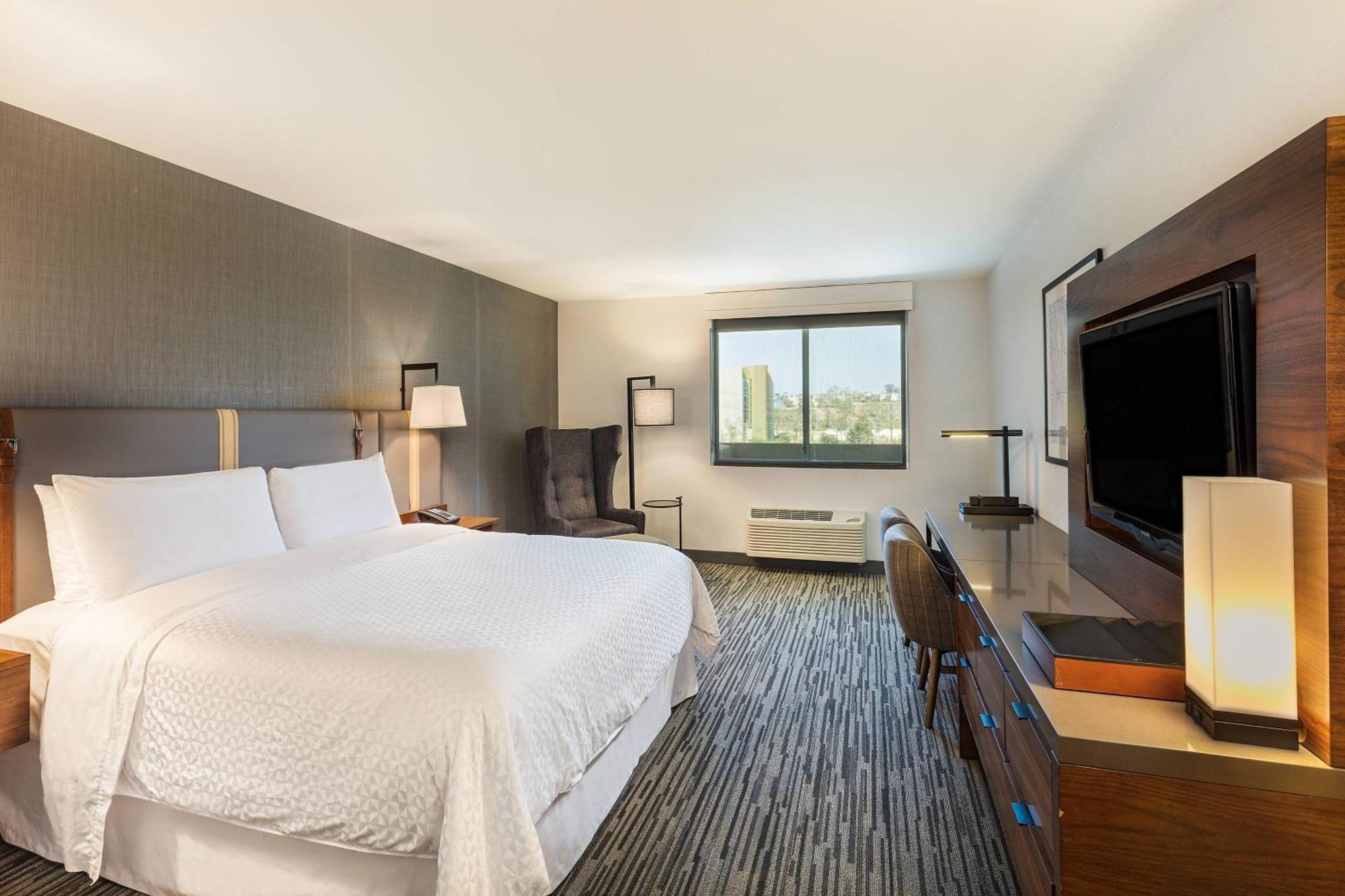 Four Points By Sheraton Los Angeles Westside Bagian luar foto
