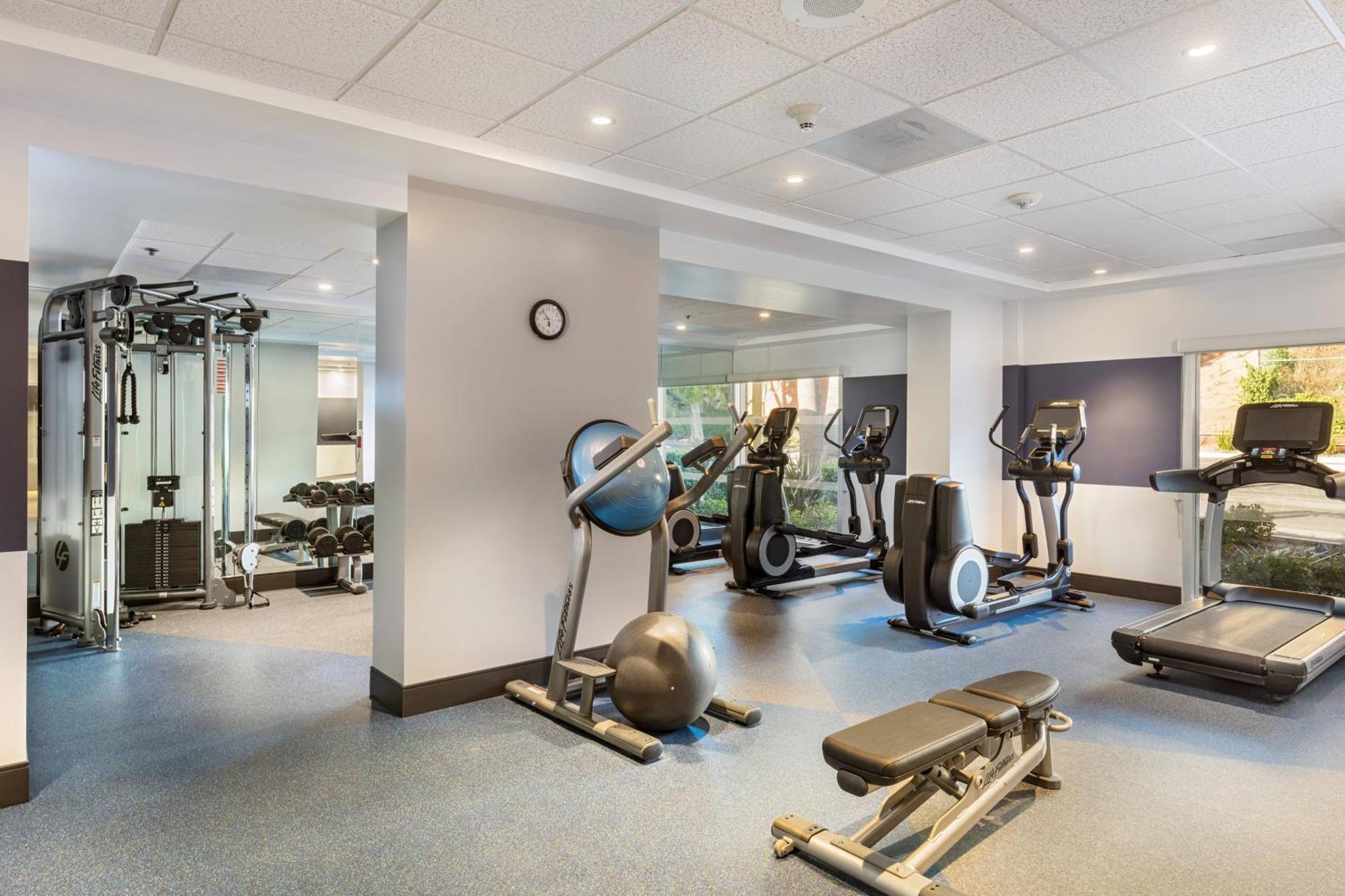 Four Points By Sheraton Los Angeles Westside Bagian luar foto