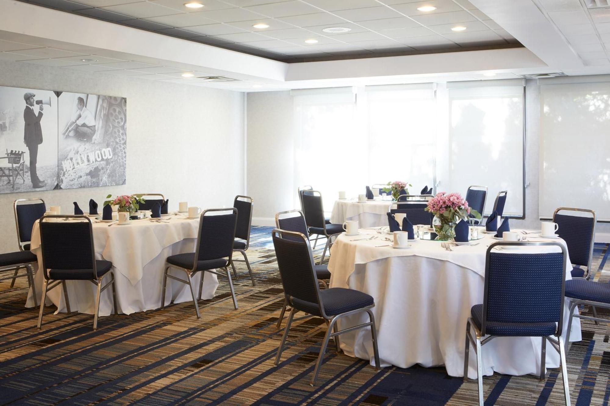 Four Points By Sheraton Los Angeles Westside Bagian luar foto